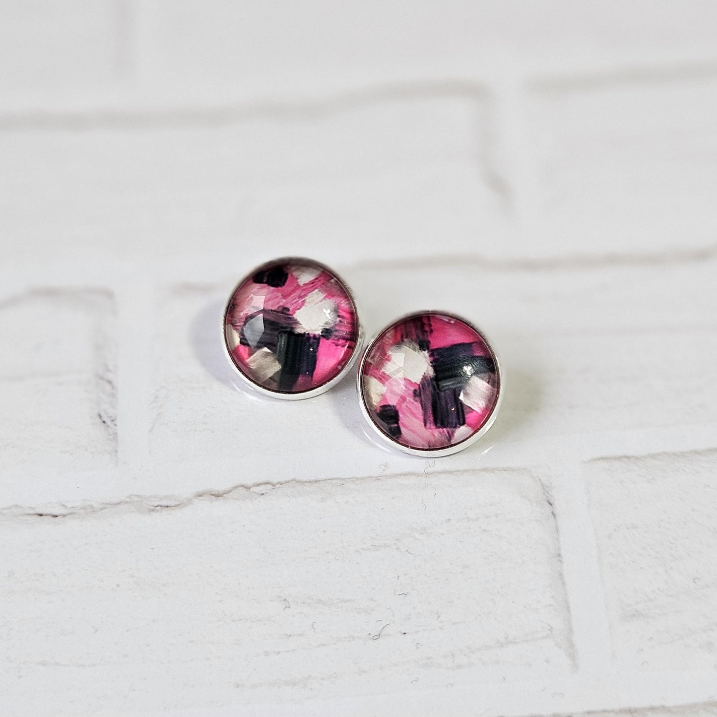 Abstract Paint Stroke Clip-On Earrings – 16mm Cabochon | Non-Pierced | Hypoallergenic
