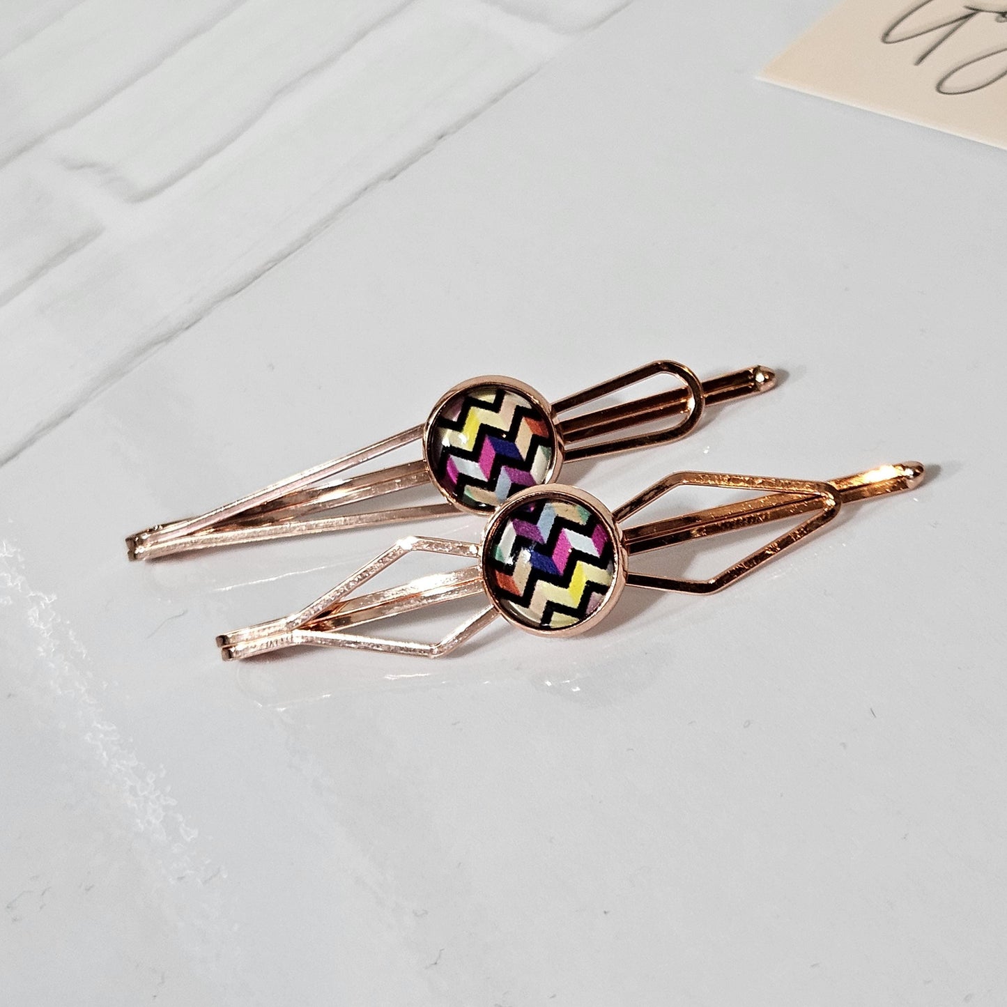Trendy Bobby Pins Set, Patterned Bobby Pins Set of 2, Handmade Cabochon Clip