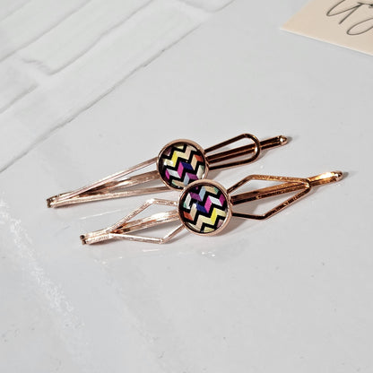 Trendy Bobby Pins Set, Patterned Bobby Pins Set of 2, Handmade Cabochon Clip