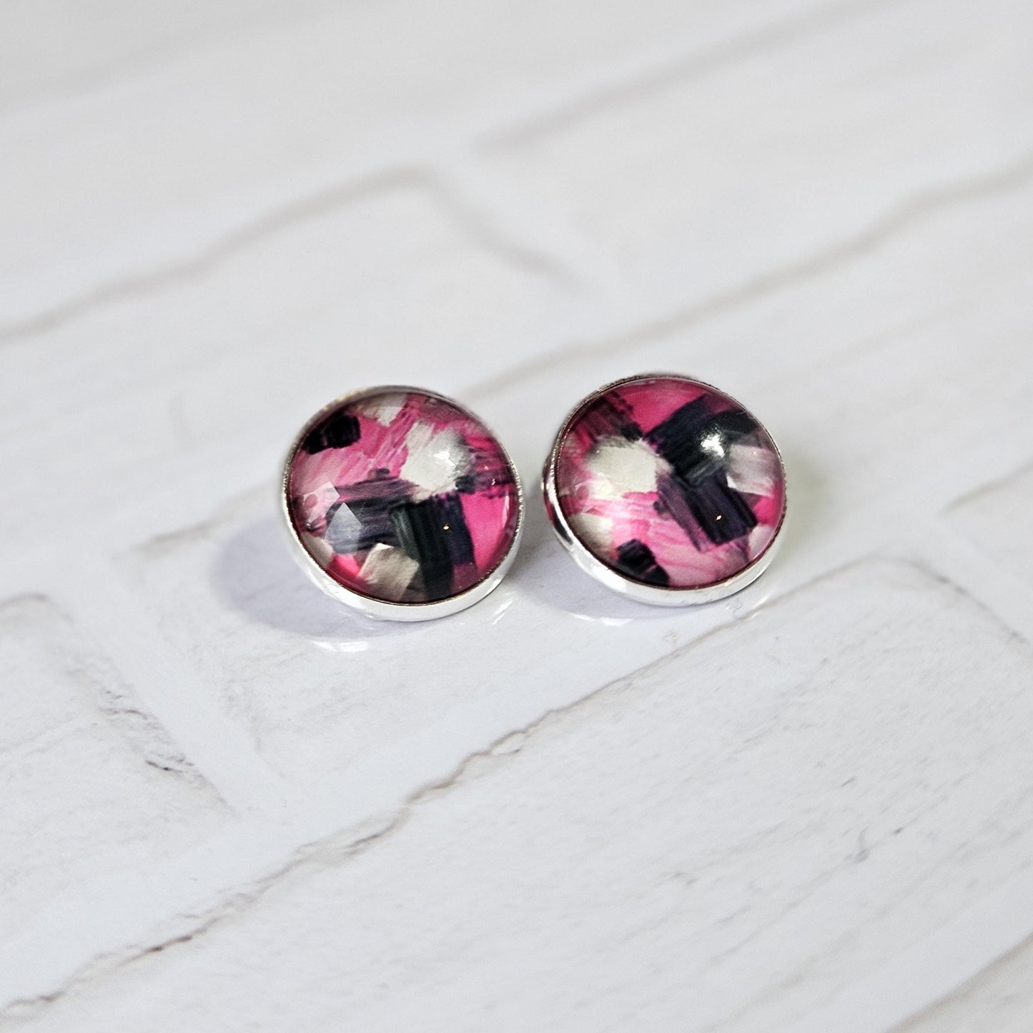 Abstract Paint Stroke Clip-On Earrings – 16mm Cabochon | Non-Pierced | Hypoallergenic