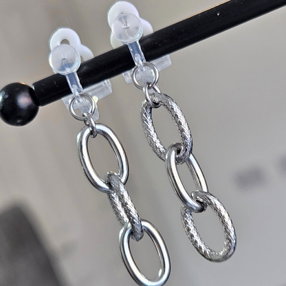 Silver Chain Hoop Clip-On Earrings | Hammered Mix Link Design