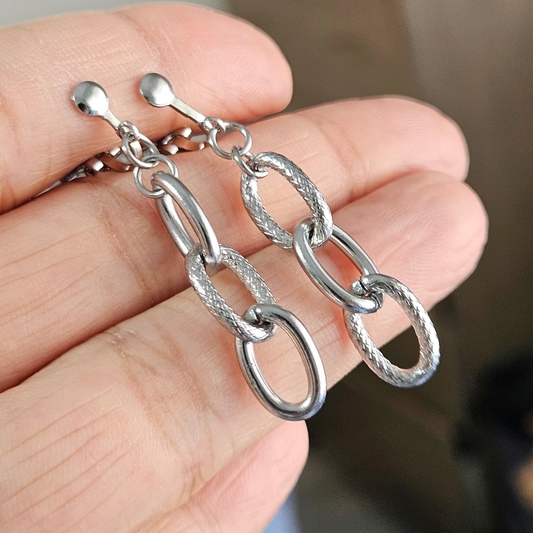 Silver Chain Hoop Clip-On Earrings | Hammered Mix Link Design