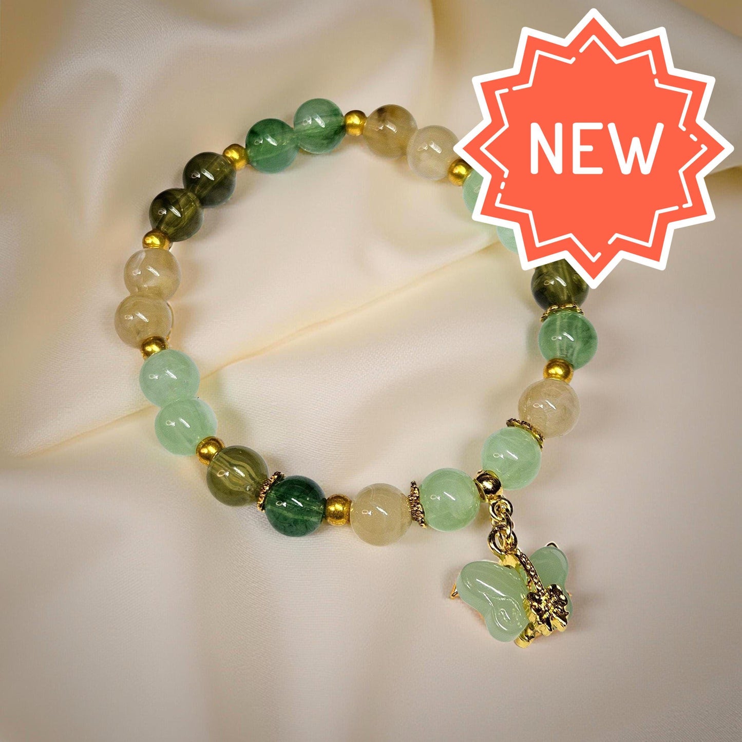 Jade small beaded elastic bracelet with butterfly charm, Boho green imitation natural stone streach bracelet with gold details for women.