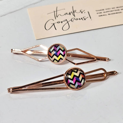 Trendy Bobby Pins Set, Patterned Bobby Pins Set of 2, Handmade Cabochon Clip