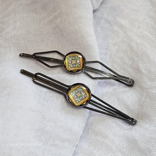 Black Bobby Pins Set of 2, Trendy Boho metal Hair Clips, Minimal Hair Accessories