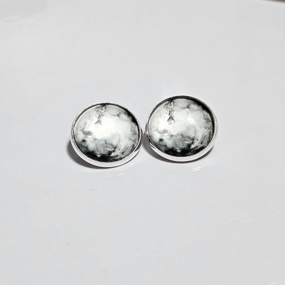 Smoke Design Clip-On Earrings – 16mm Cabochon | Non-Pierced | Hypoallergenic