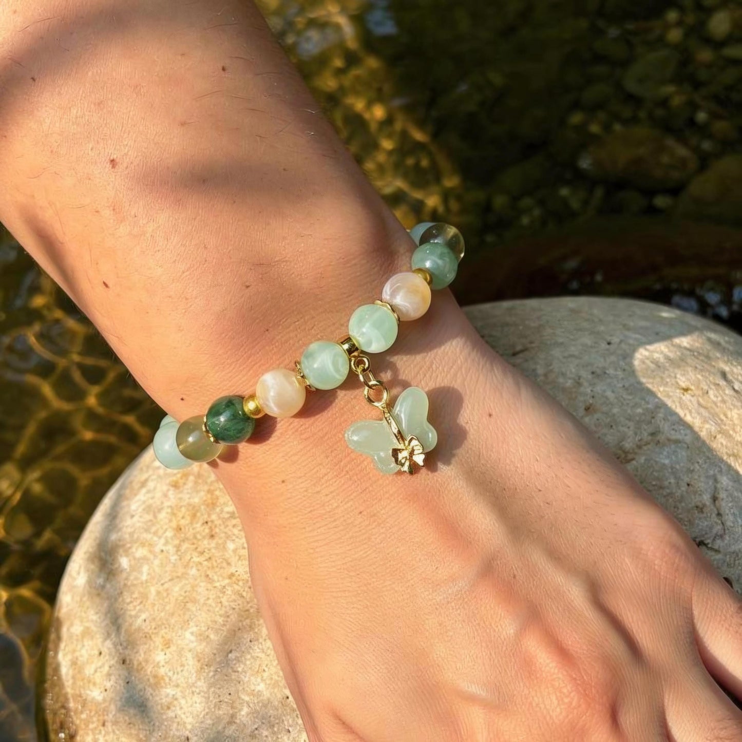 Jade small beaded elastic bracelet with butterfly charm, Boho green imitation natural stone streach bracelet with gold details for women.