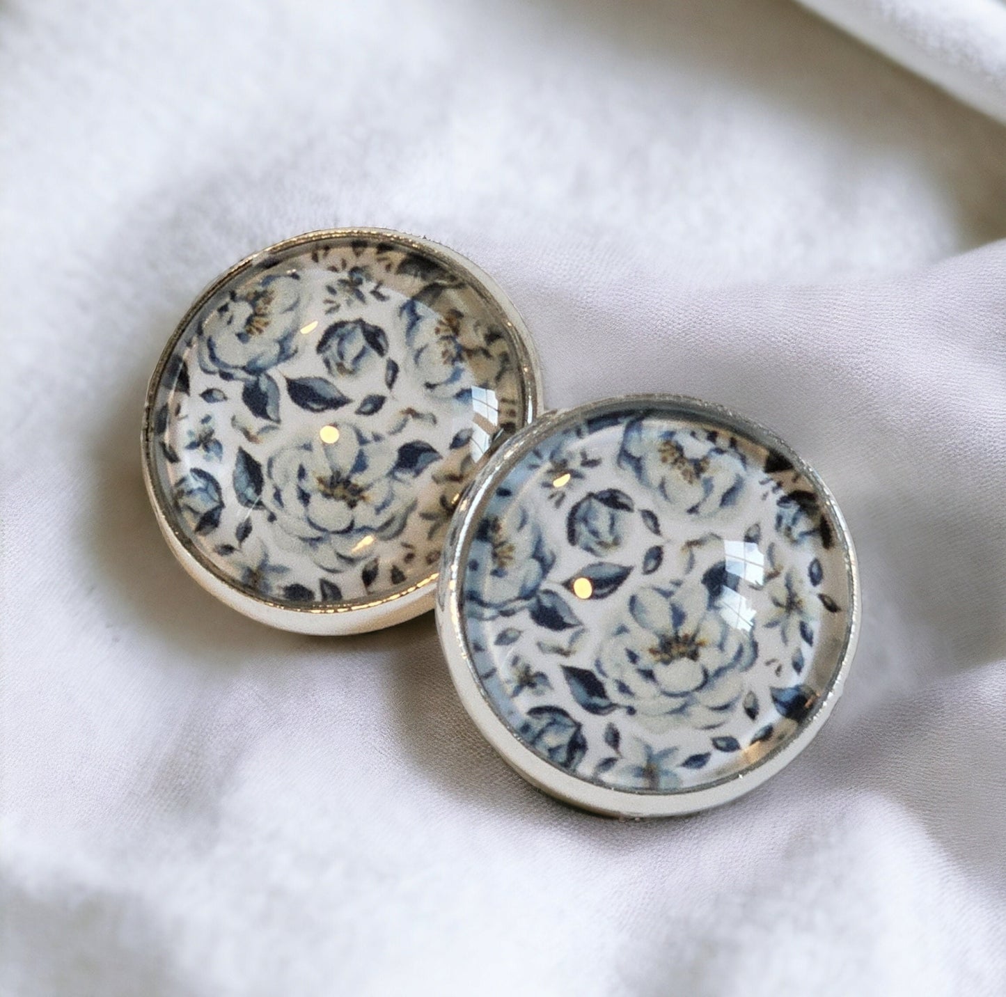 Blue Floral Clip-On Earrings – 16mm Cabochon | Non-Pierced | Hypoallergenic