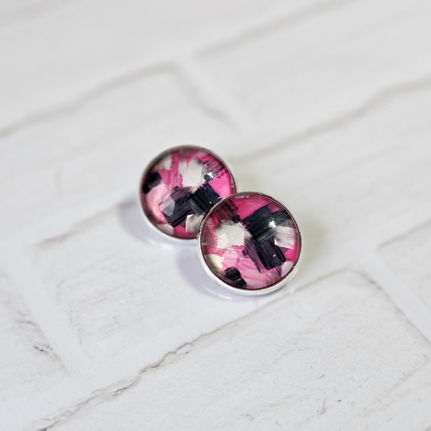 Abstract Paint Stroke Clip-On Earrings – 16mm Cabochon | Non-Pierced | Hypoallergenic