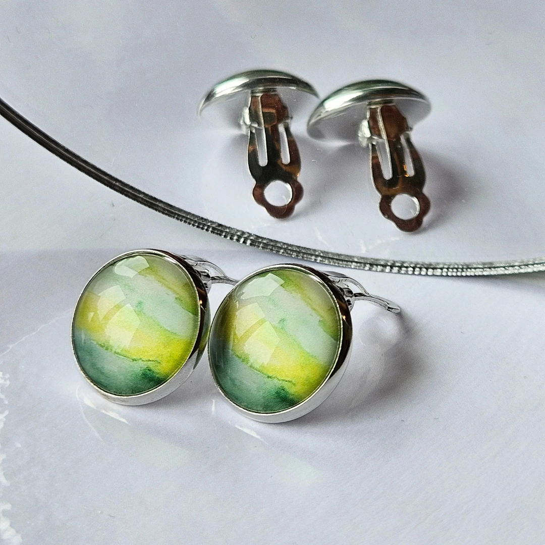 Green Paint Stroke Clip-On Earrings | 16mm Cabochon | Non-Pierced