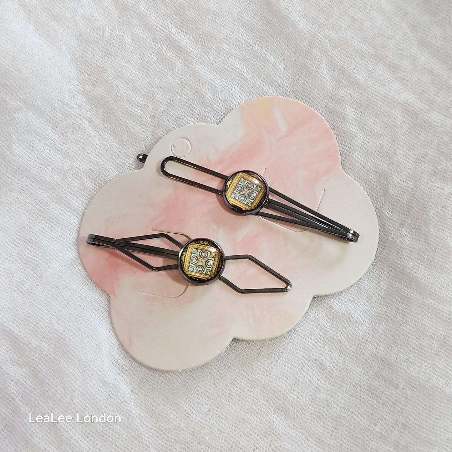 Black Bobby Pins Set of 2, Trendy Boho metal Hair Clips, Minimal Hair Accessories