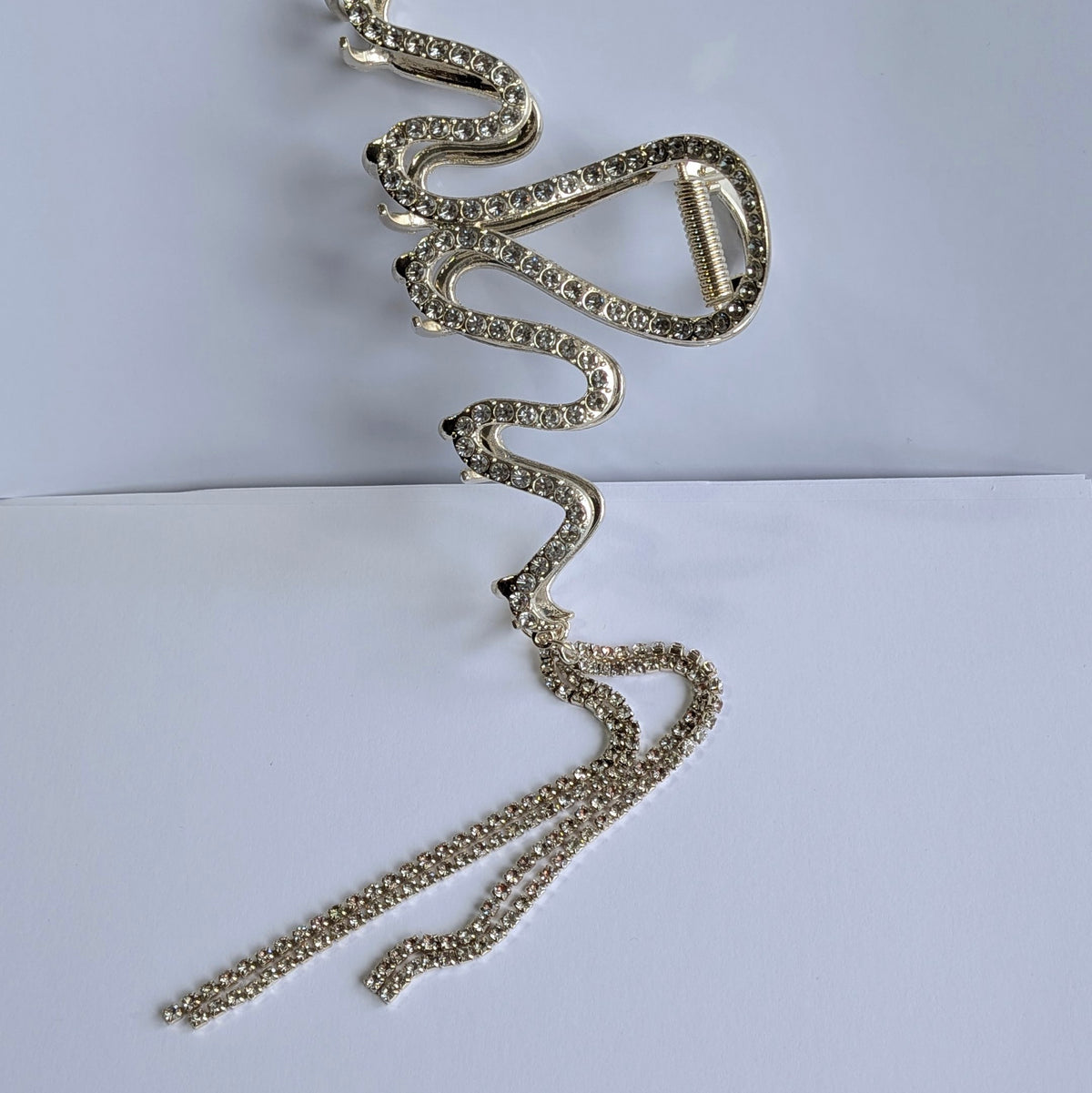 Metal rhinestone claw clip